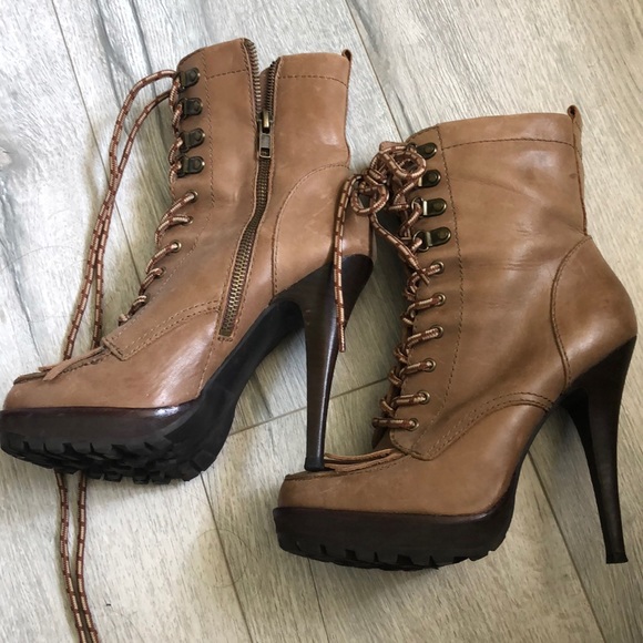 Steve Madden lace up boots worn once sz 8 - Picture 3 of 5